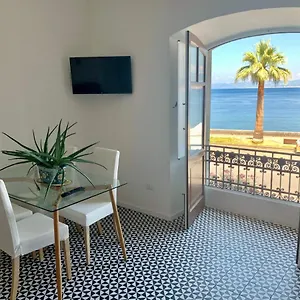 I Mezzanini Di Palazzo Bonaccorsi , Milazzo Italien