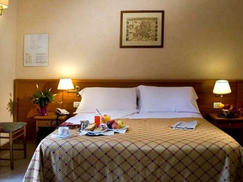***  Hotel Delle Muse Roma Italia